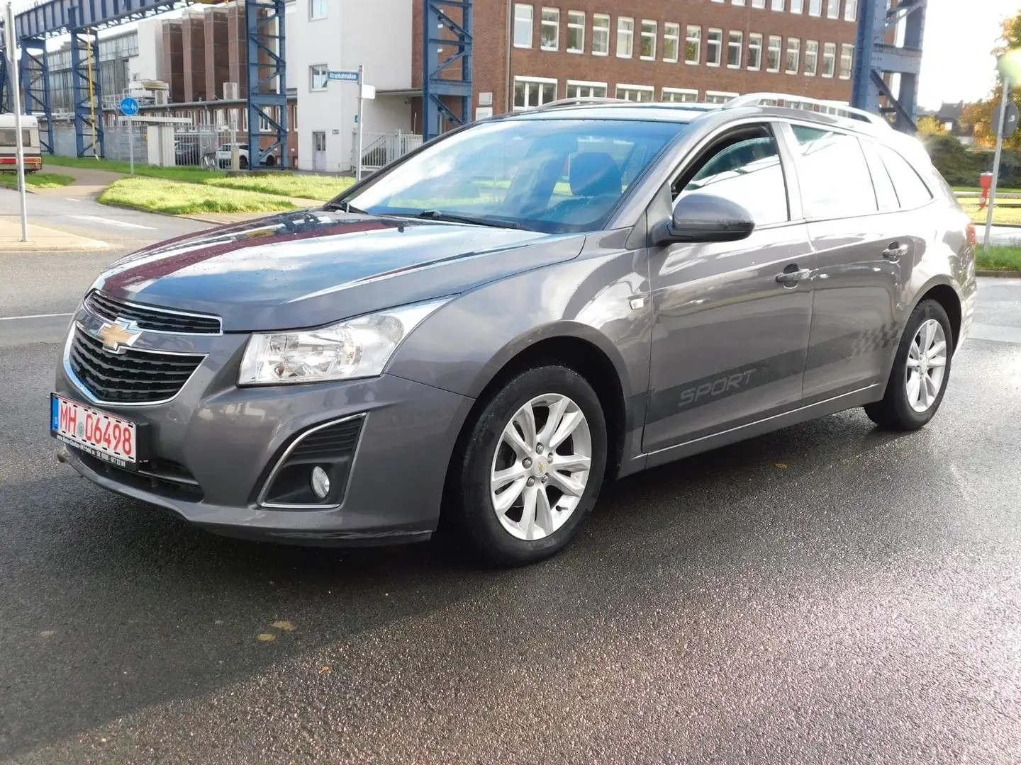 Chevrolet Cruze Station Wagon LT+ Grau - 2