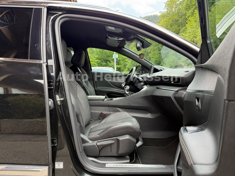 Peugeot 5008 Allure GT-Line Navi Temp TTW LED — photo 12