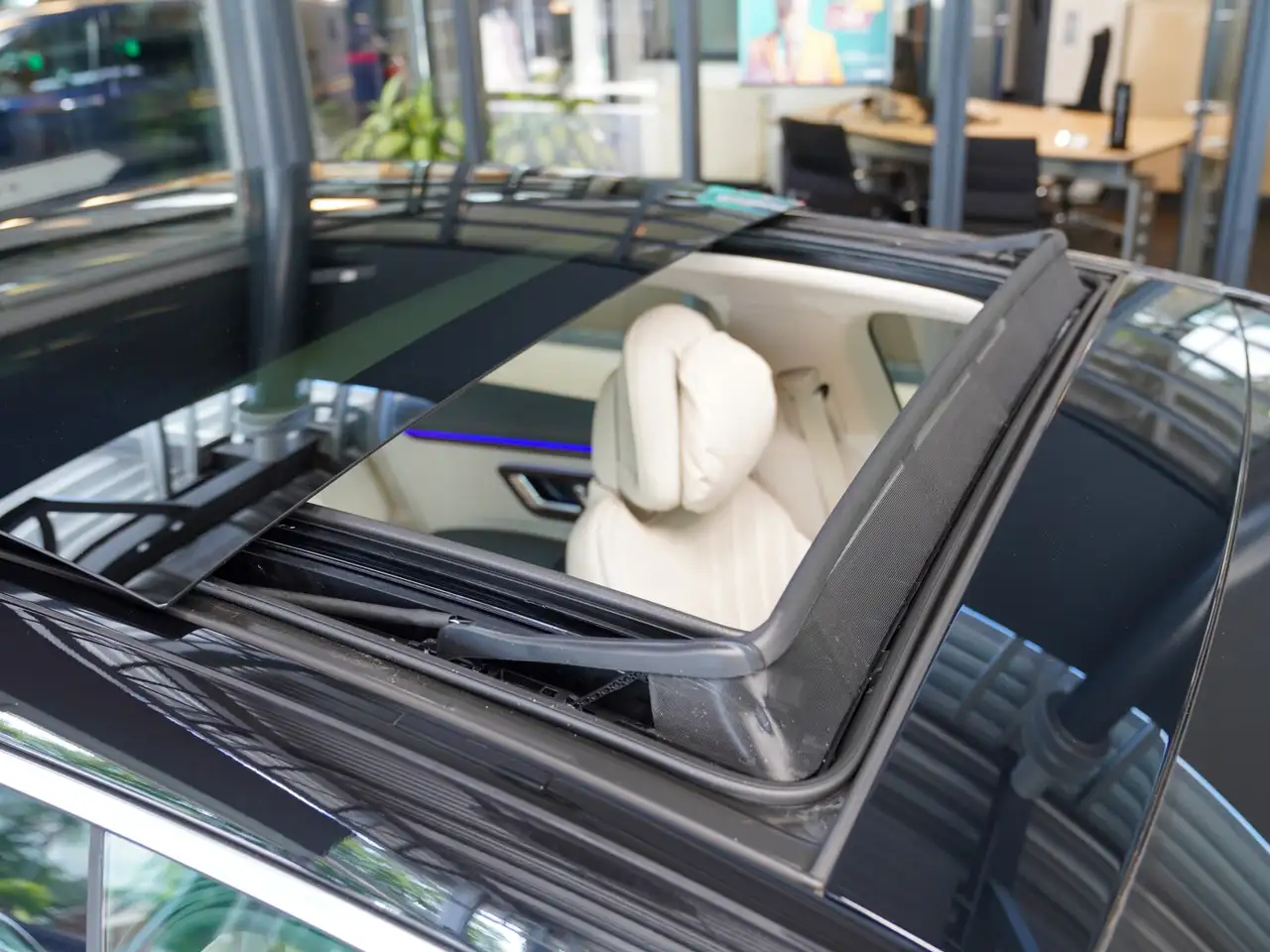 Mercedes-Benz EQS 450+ AMG Line macchiato Hinterachslenk HYPER, миниатюра 7
