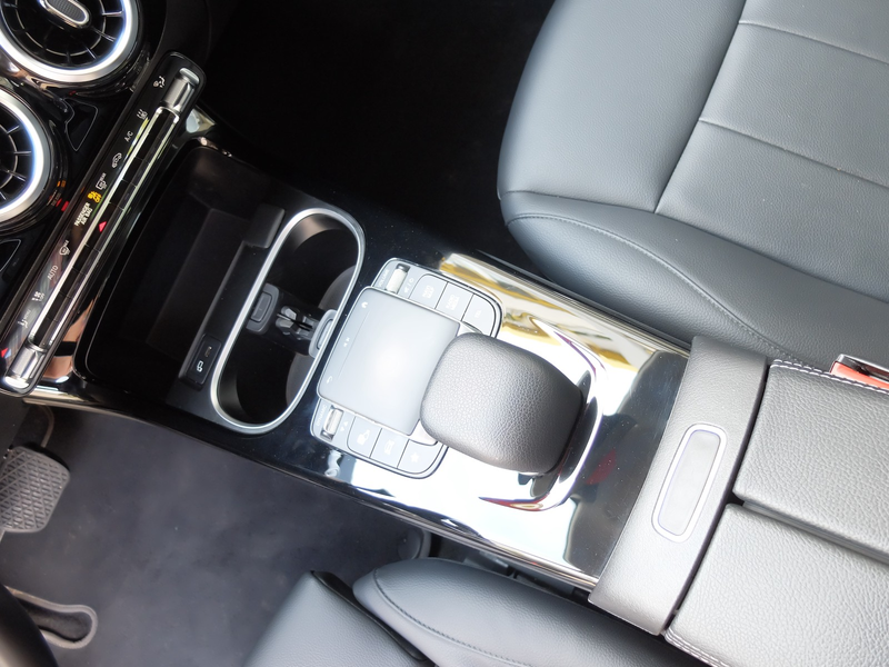 Mercedes-Benz CLA 250 e Shooting Brake Progressive 1.Hand — photo 9