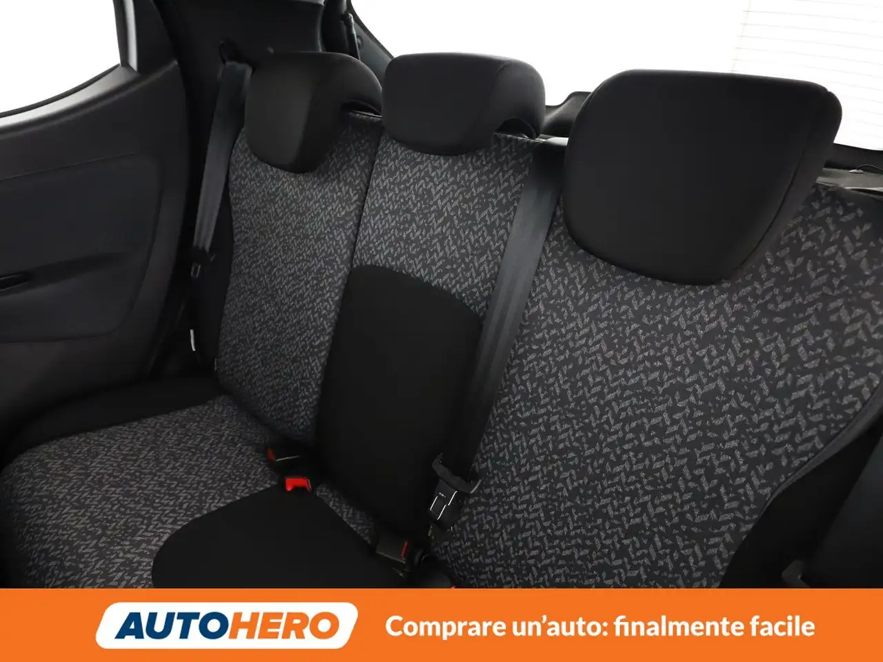 Lancia Ypsilon 2021 — фото 14