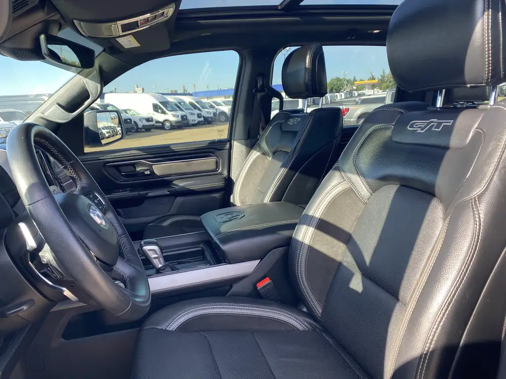 2024 RAM 1500 Crew Cab Sport Crew Cab | Rear Cam | Dual Climate Controls — photo 7