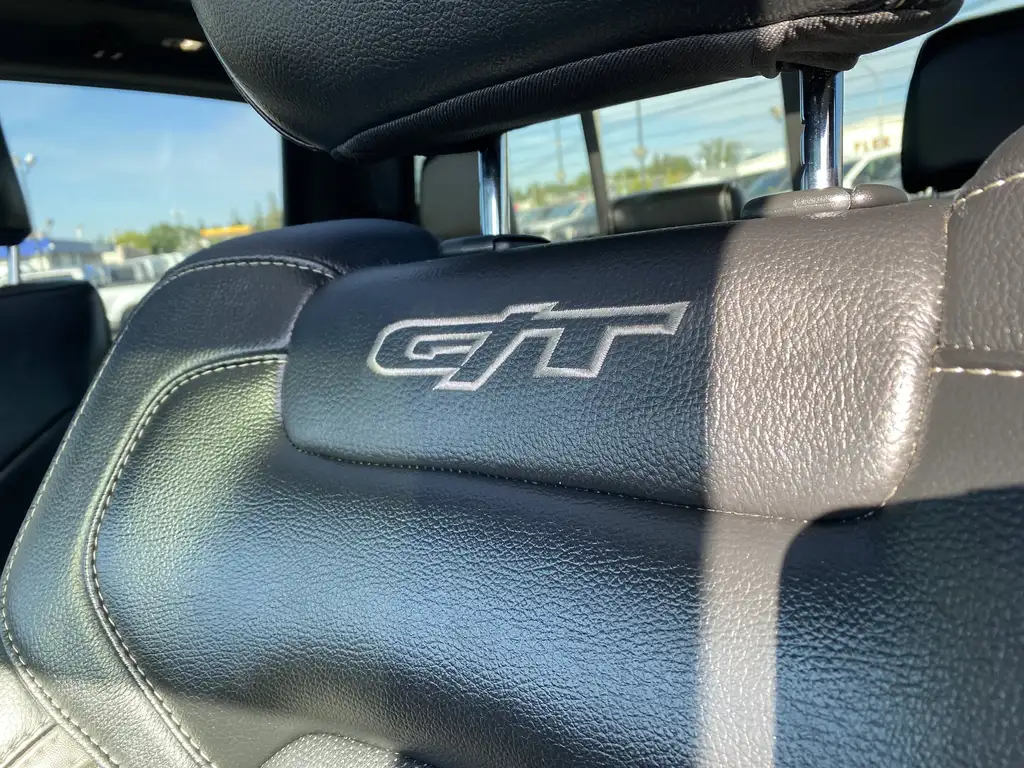 2024 RAM 1500 Crew Cab Sport Crew Cab | Rear Cam | Dual Climate Controls — photo 8