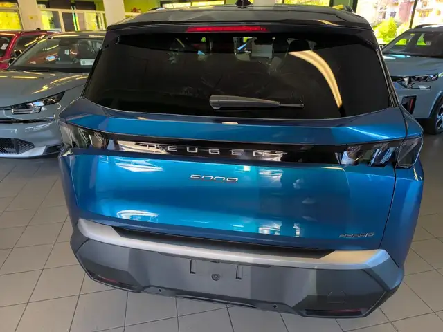 Peugeot 5008 view 8