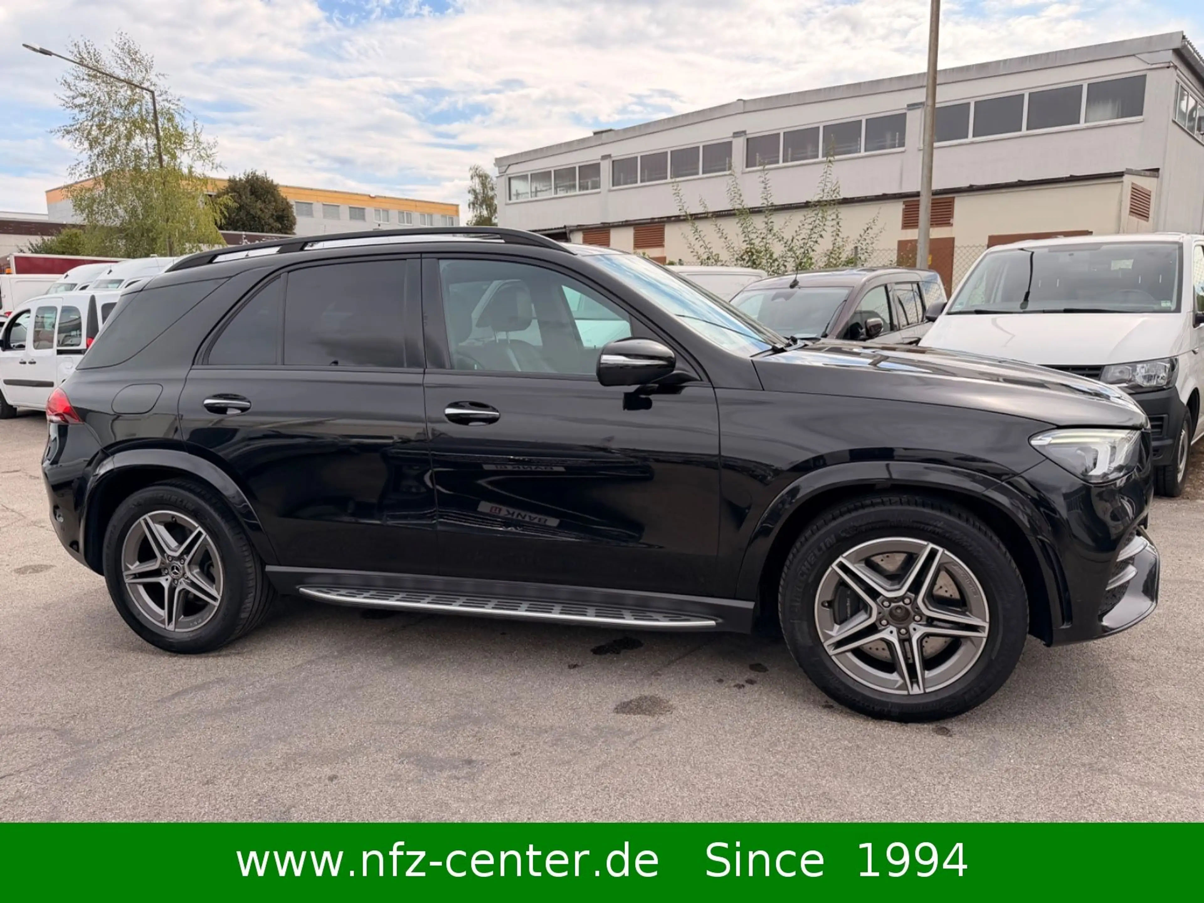 Mercedes-Benz GLE 350 de 4Matic AMG-Line Panorama/Ahk/Standhzg. — photo 9