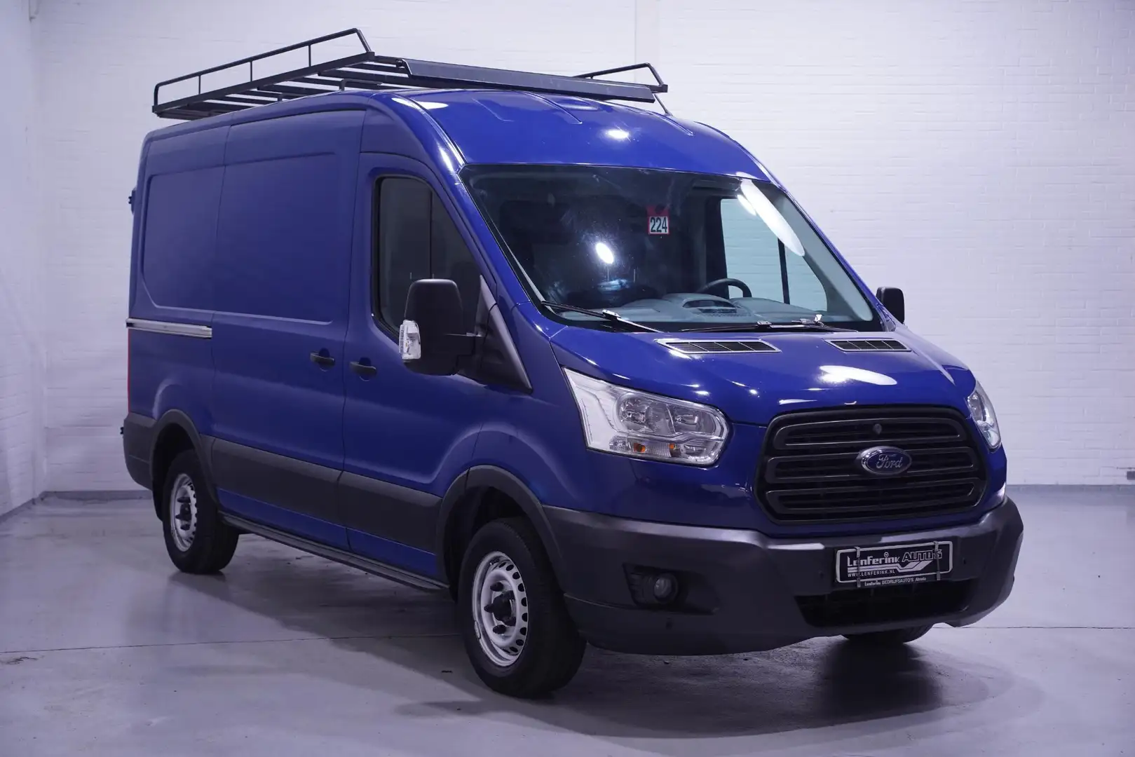 Ford Transit 2.2 TDCI 100 pk L2H2 Imperiaal met Trap, Trekhaak Blauw - 2