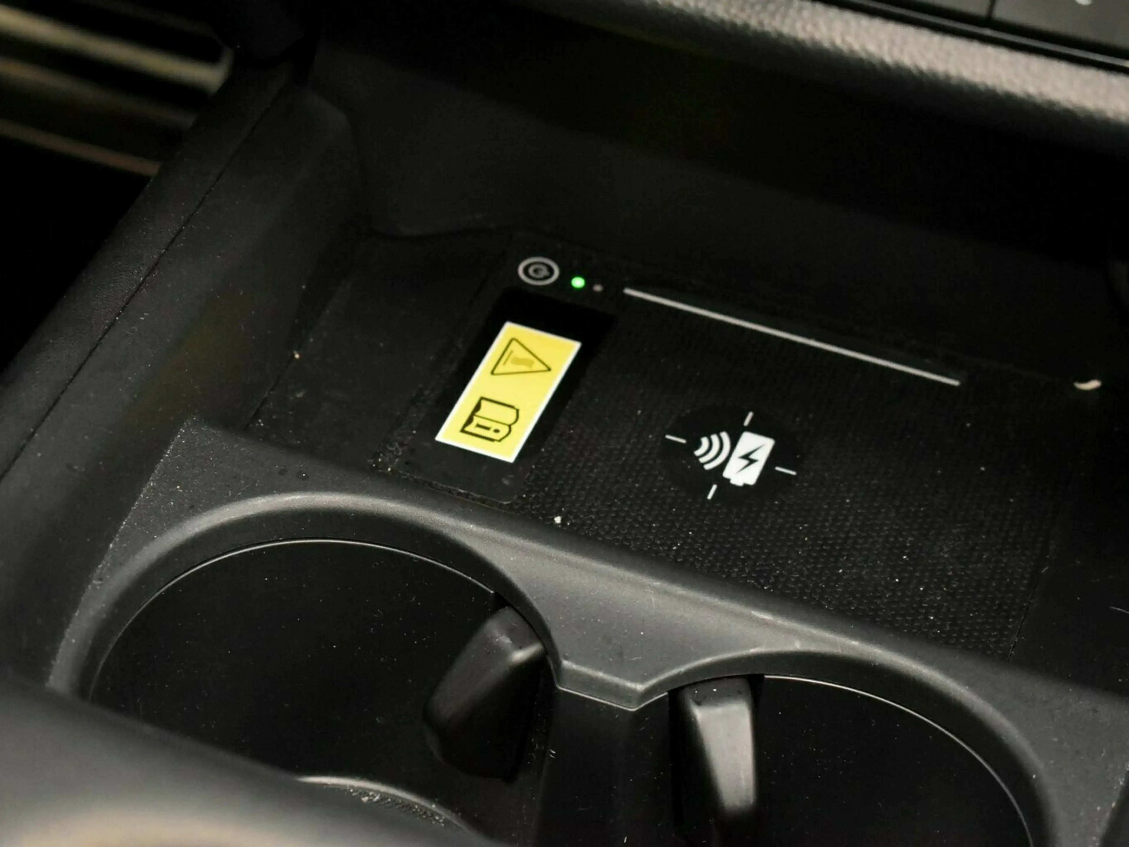 Honda ZR-V e:HEV Advance — photo 7