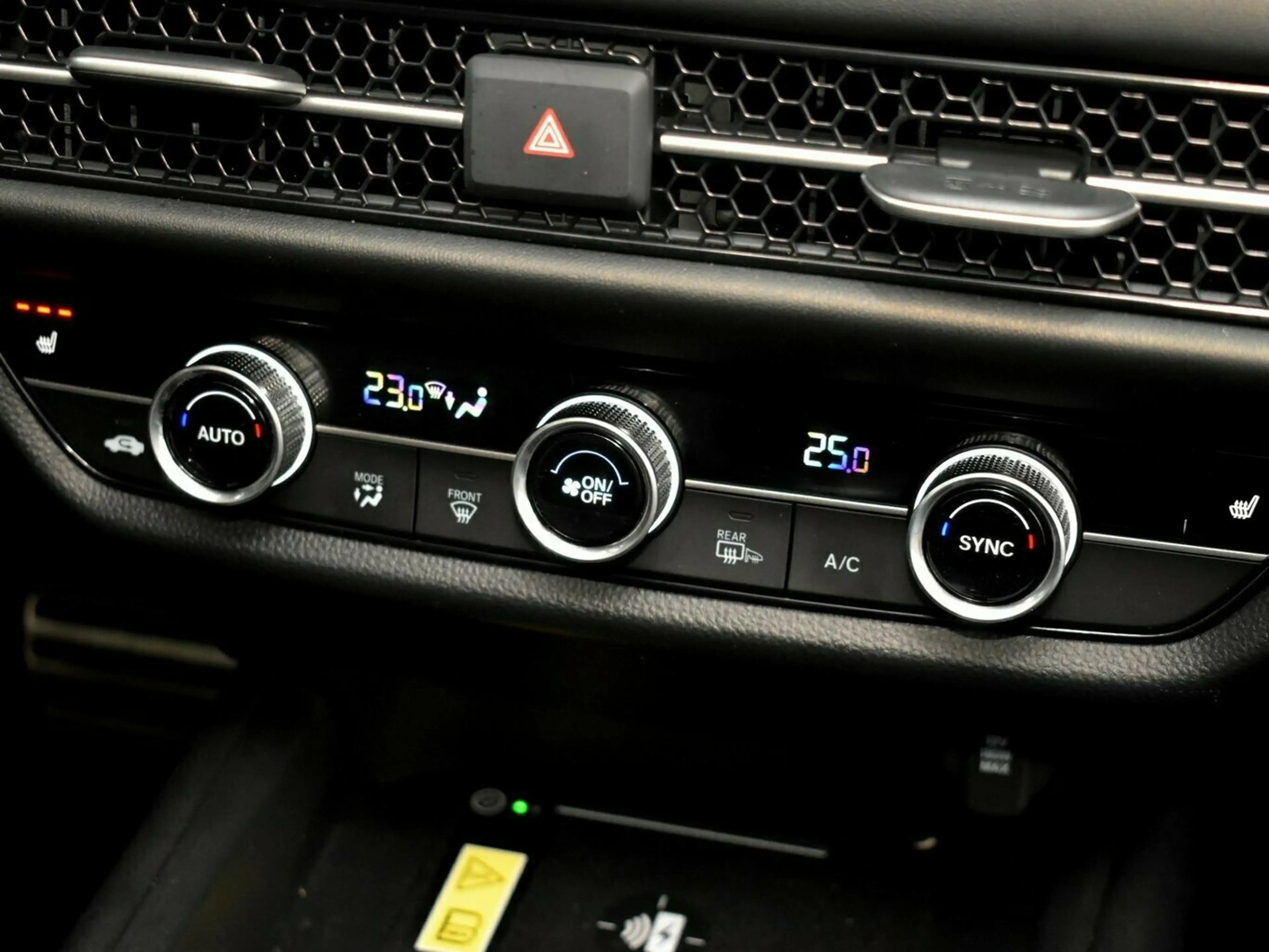 Honda ZR-V e:HEV Advance — photo 6