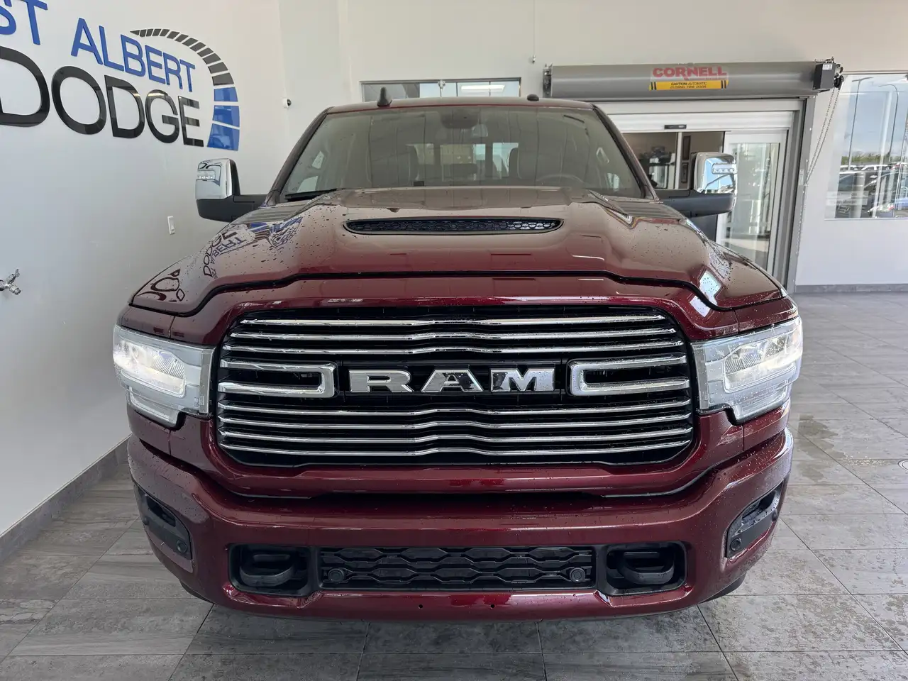 RAM 2500 снимка RAM 2500