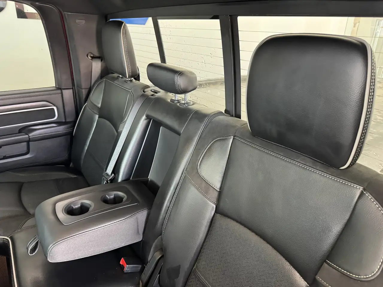 RAM 2500 снимка RAM 2500