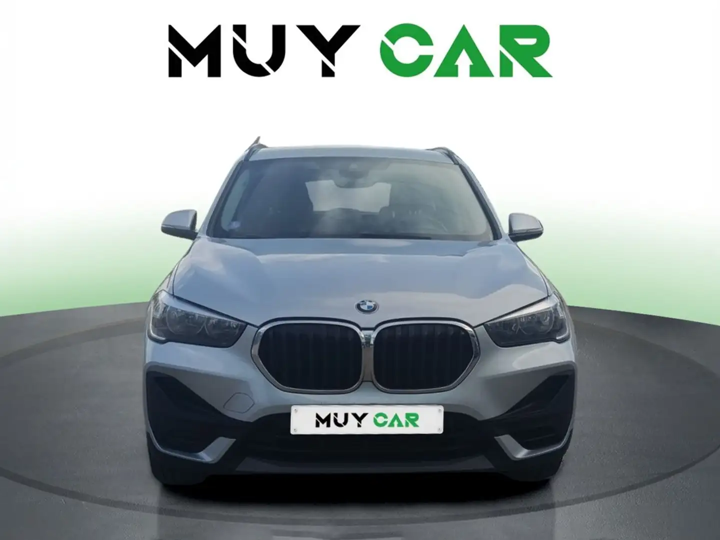 BMW X1 sDrive 18iA Gris - 2