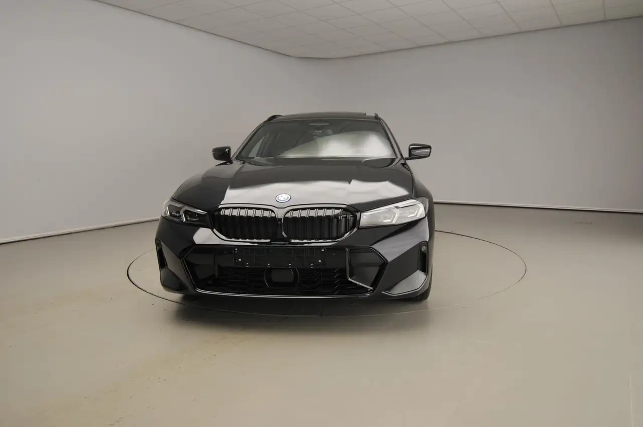 BMW 3 Series 2026