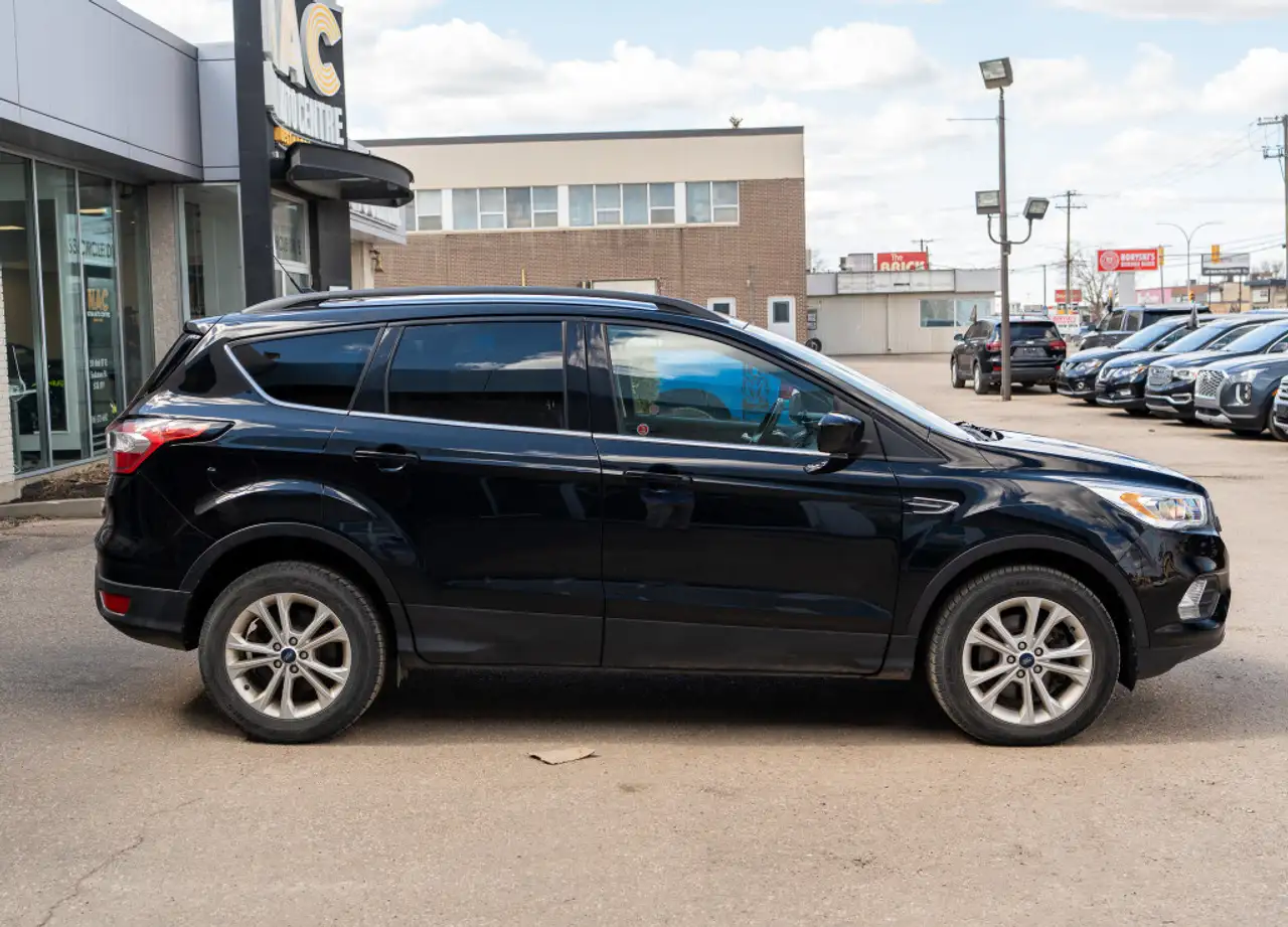 Ford Escape снимка Ford Escape