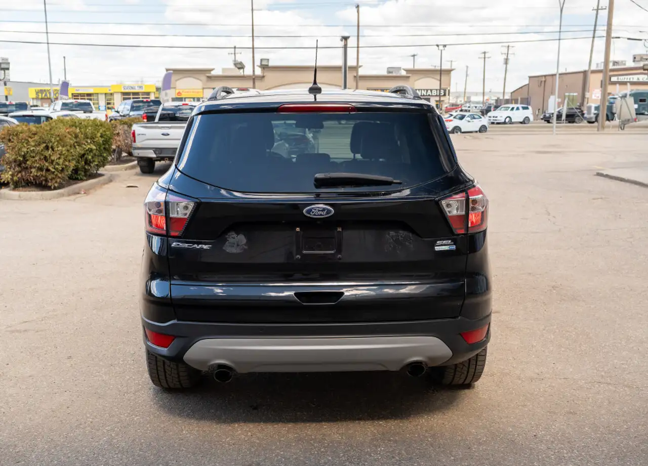 Ford Escape снимка Ford Escape
