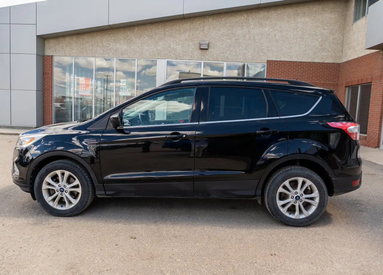 Ford Escape снимка Ford Escape