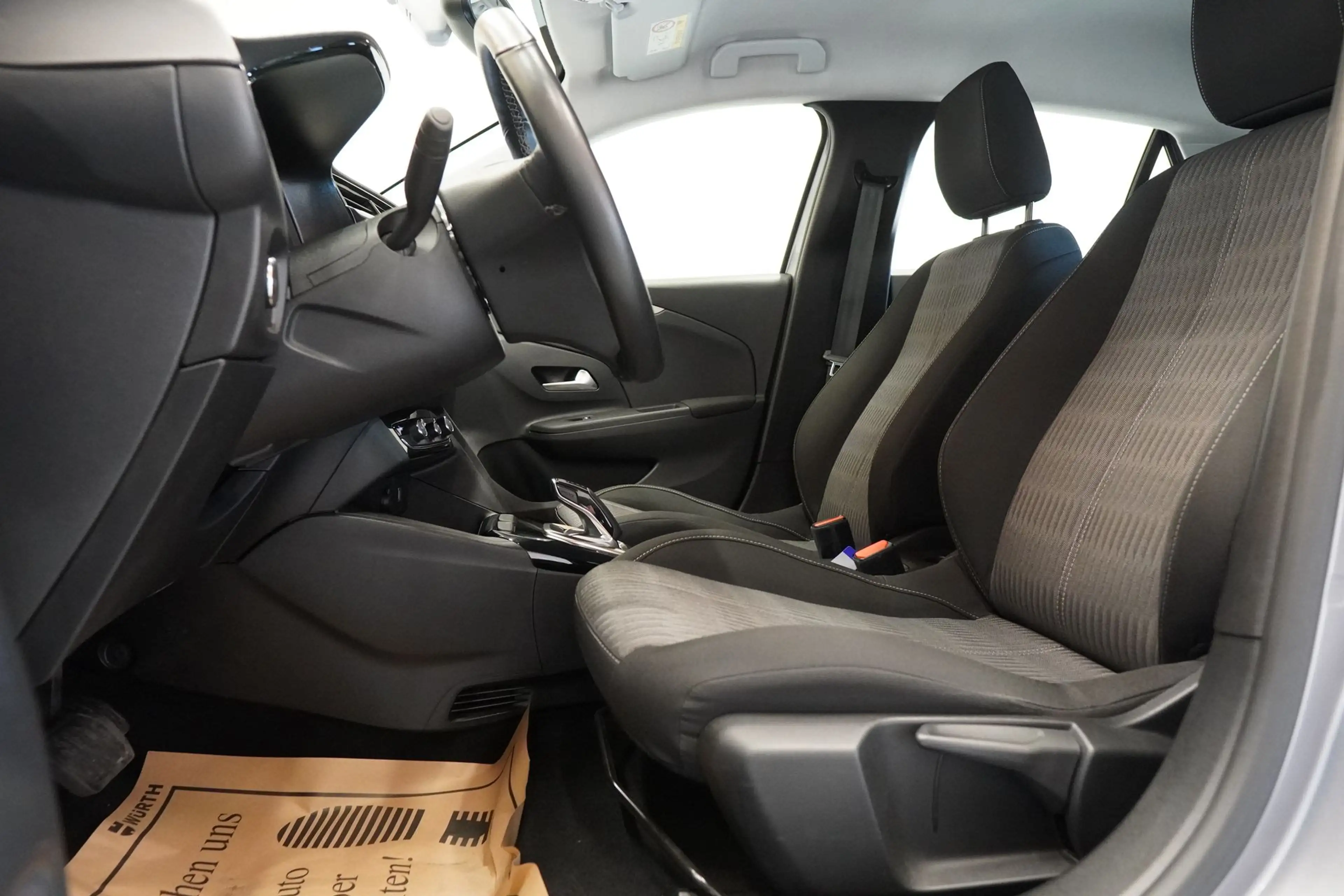 Opel Corsa-e Corsa F e "Edition" beh-LKRD*R-KAM*CARPLAY — photo 15