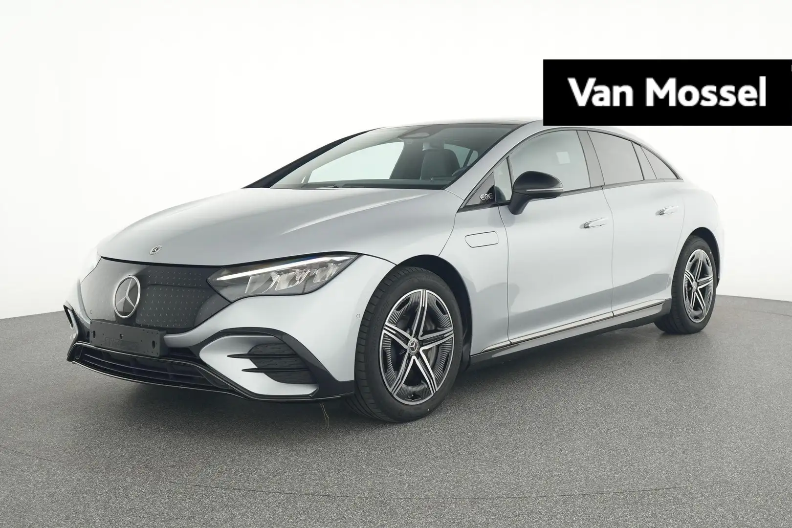 Mercedes-Benz EQE 300 AMG Line + PANO DAK + BURMESTER + NIGHTPAKKET + 5j Zilver - 1