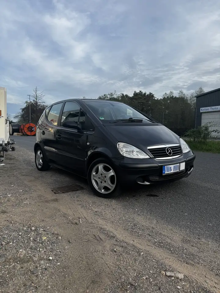 Mercedes-Benz A 140 Classic, foto 2