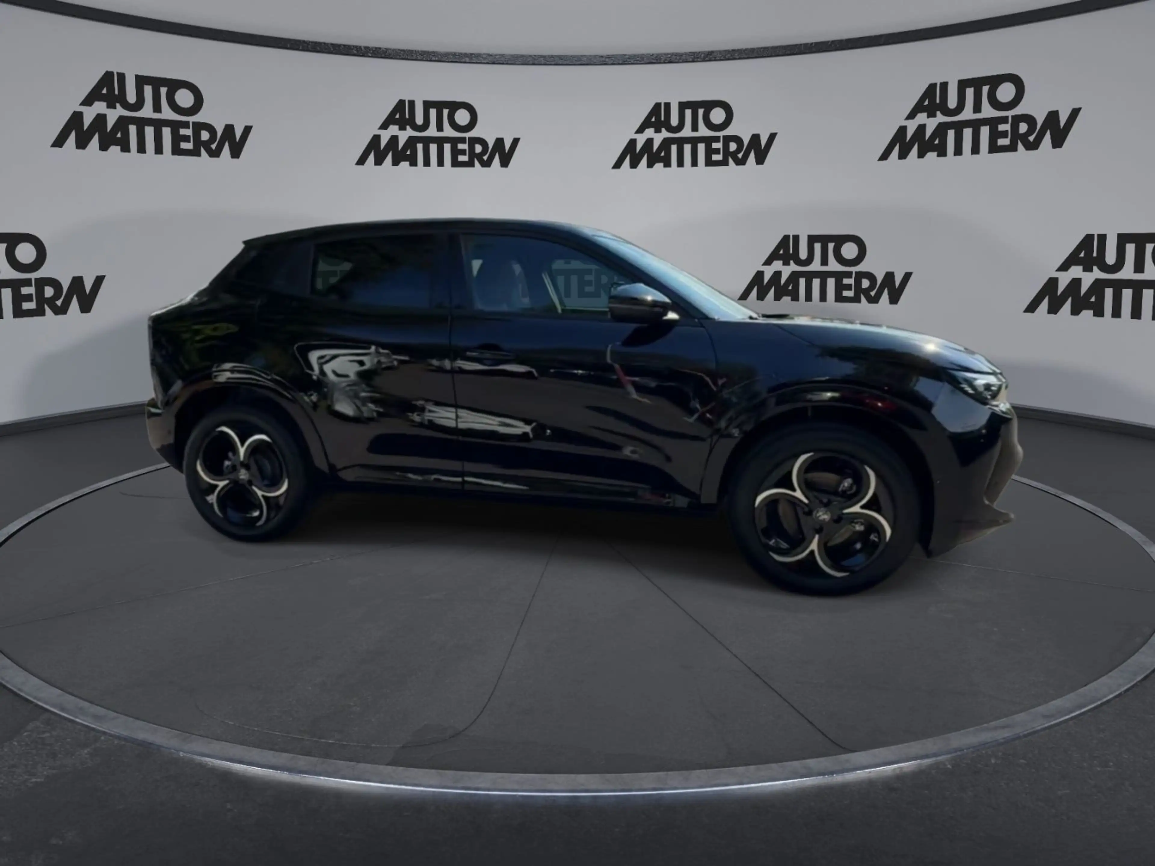 Alfa Romeo Junior Autom.|Kamera|Navi|Matrix|Totwinkel — photo 9