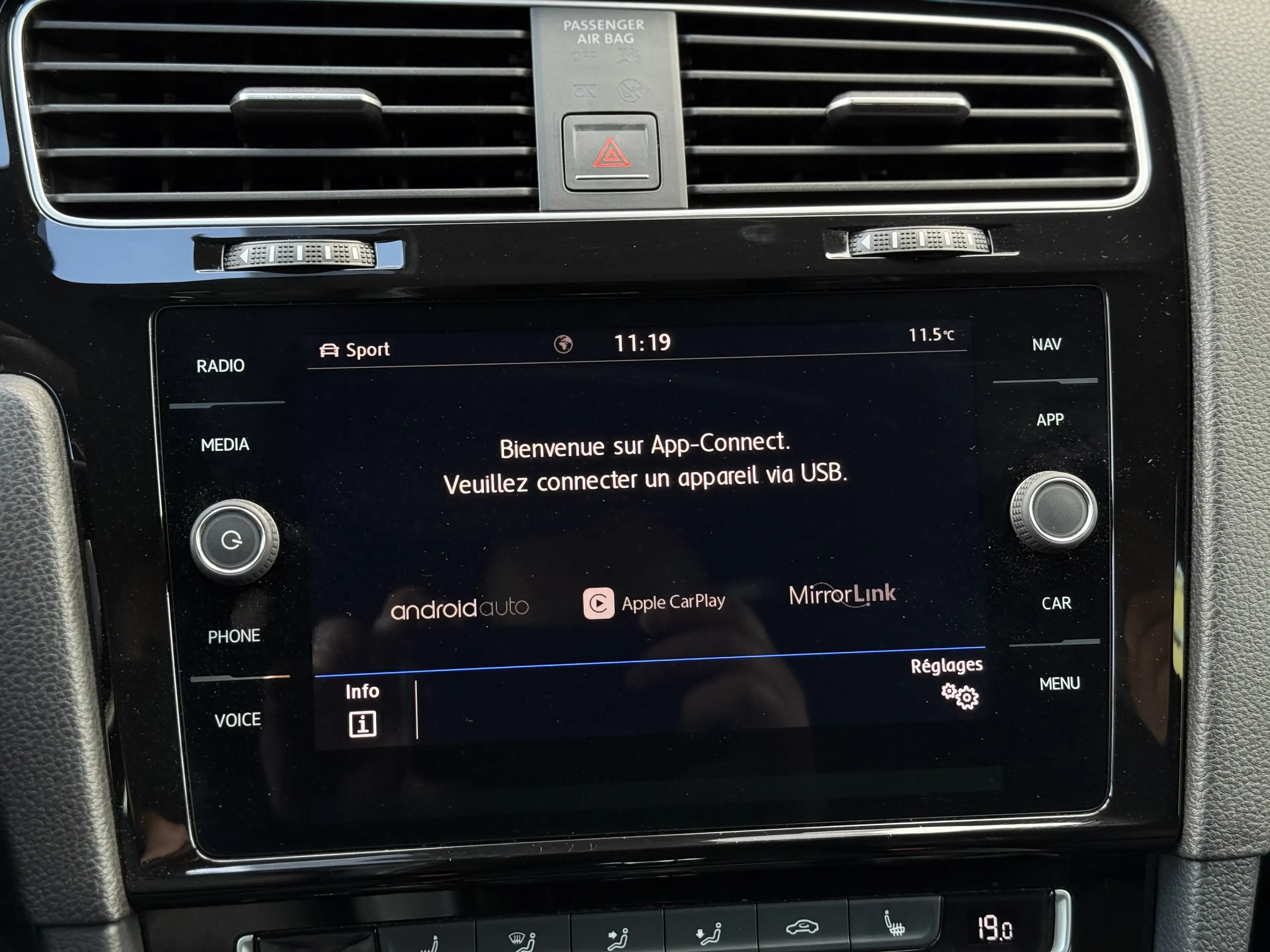 Volkswagen Golf GTD 184CH DSG7 FACELIFT COCPIT DIGITAL / ACC / LED — photo 13