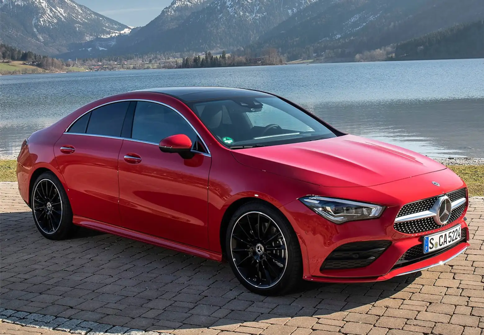 Mercedes-Benz CLA 180 7G-DCT Negro - 1