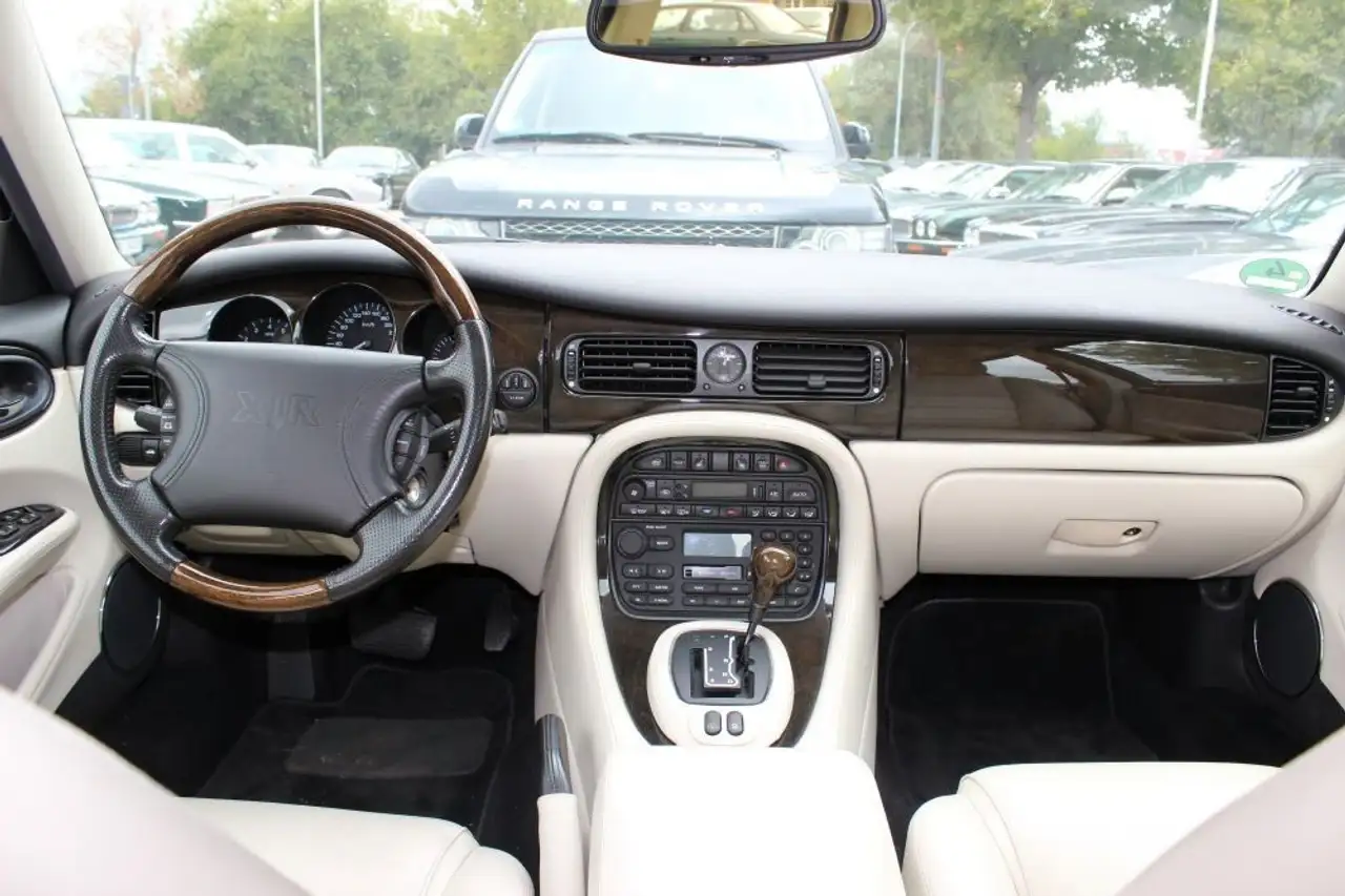 Jaguar XJR Top gepflegter XJR mit 3 Jahre Garantie, foto 9