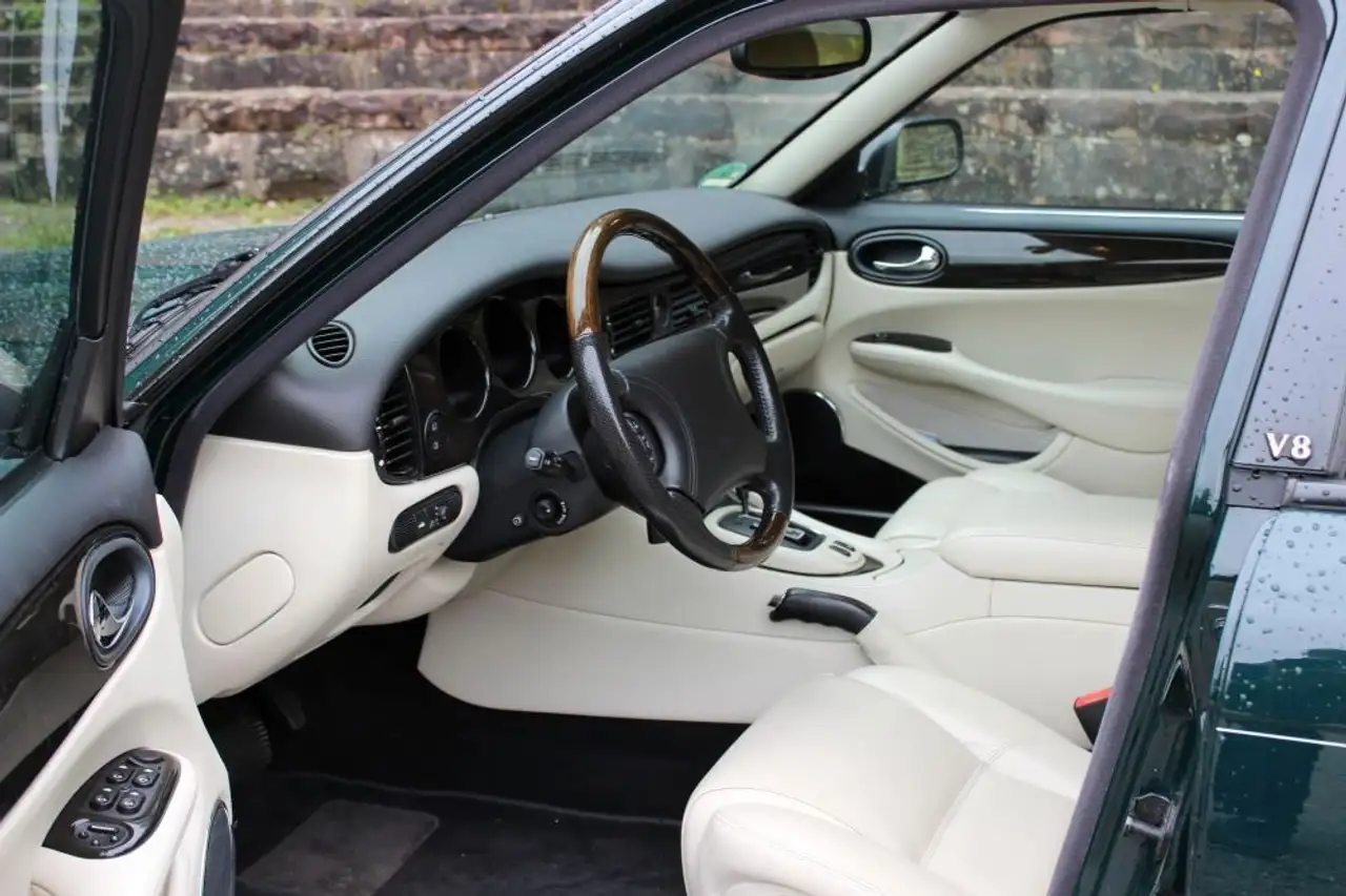 Jaguar XJR Top gepflegter XJR mit 3 Jahre Garantie, foto 6