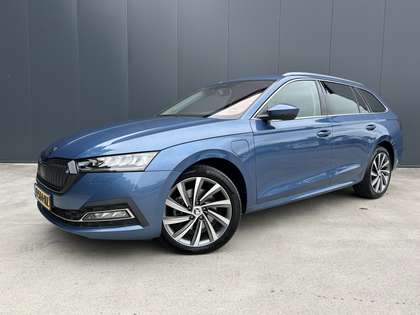 Skoda Octavia Combi 1.4 TSI iV PHEV VIRTUAL COCKPIT ADAPT CRUISE