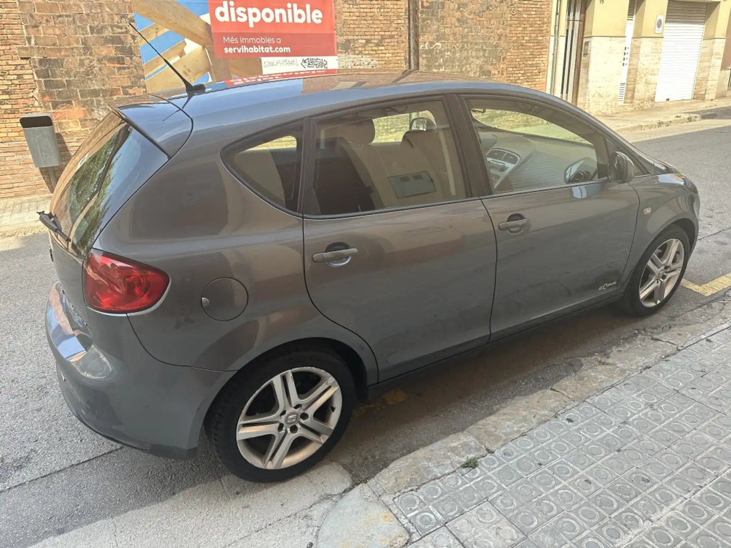 SEAT Altea 1.6TDI CR Copa Style E-eco. S&S Gris - 2