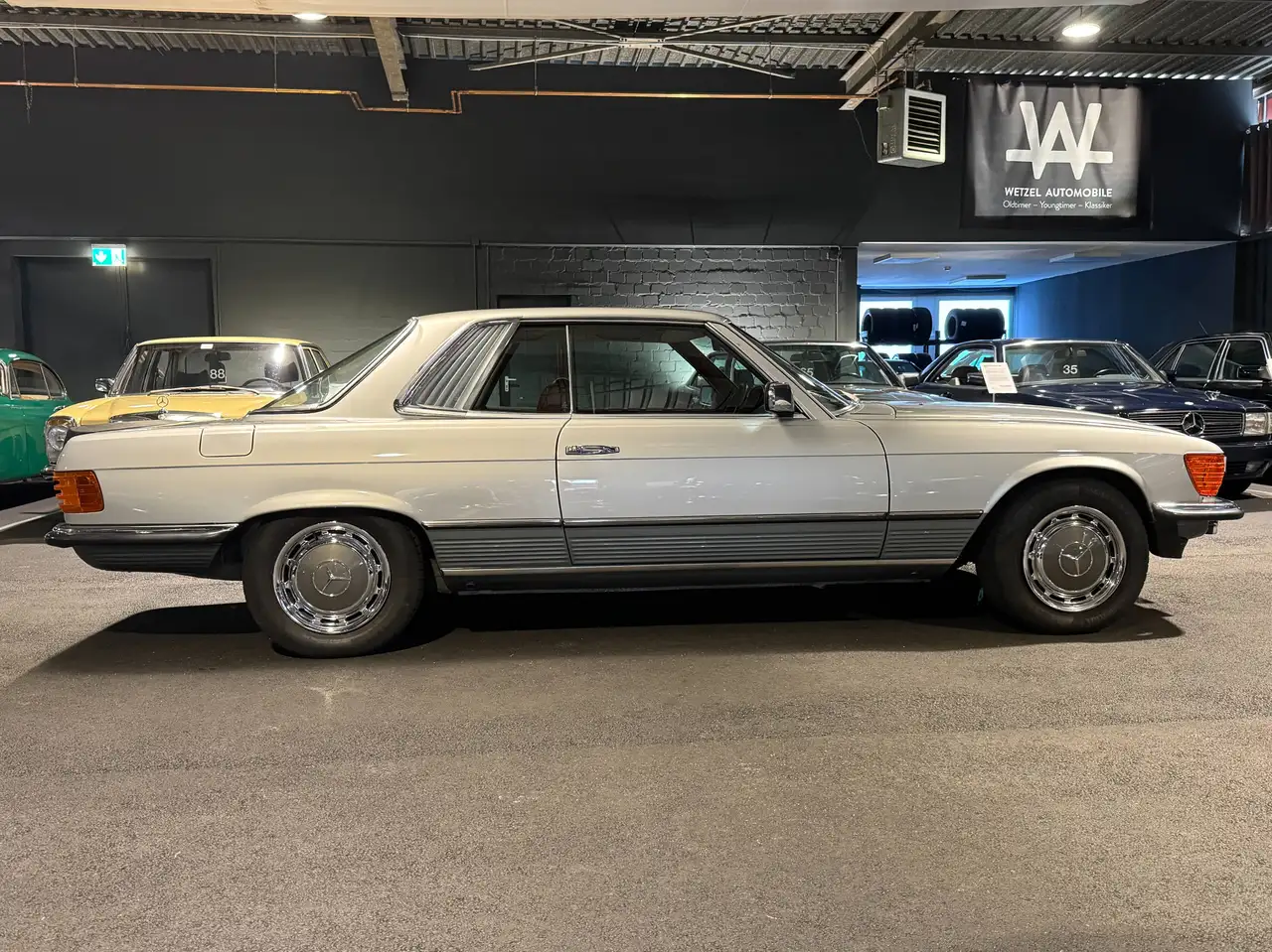 Mercedes-Benz 500 SLC, Topzustand, Gesuchte Farbkombination, foto 9