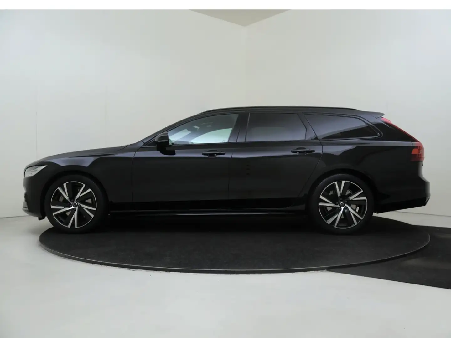 Volvo V90 B5 Plus Dark | Dodehoekdetectie | Nappa Leer | Zwart - 2