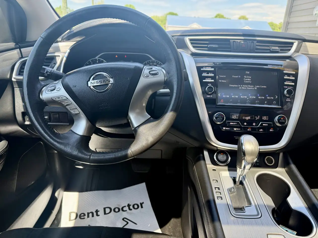 Nissan Murano снимка Nissan Murano