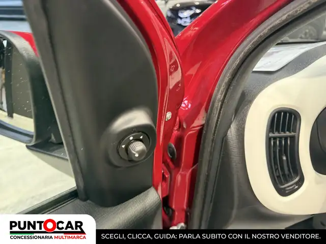 Fiat Panda view 12