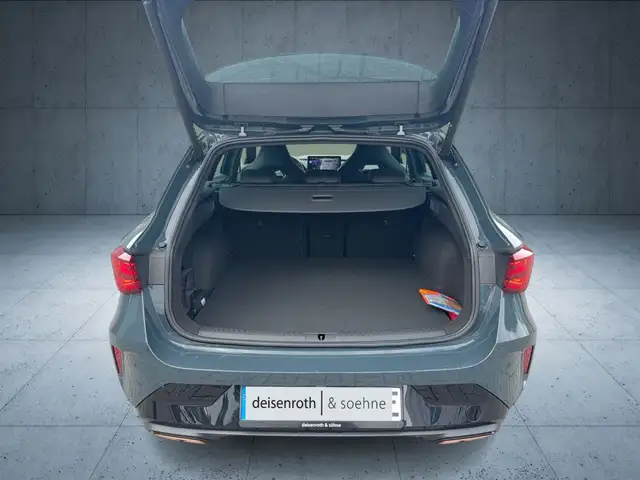 Cupra Leon view 13