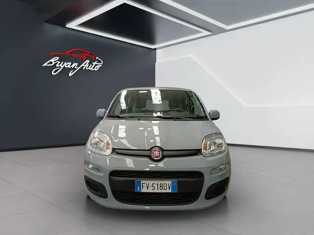 Fiat Panda view 3