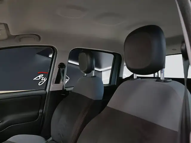 Fiat Panda view 12