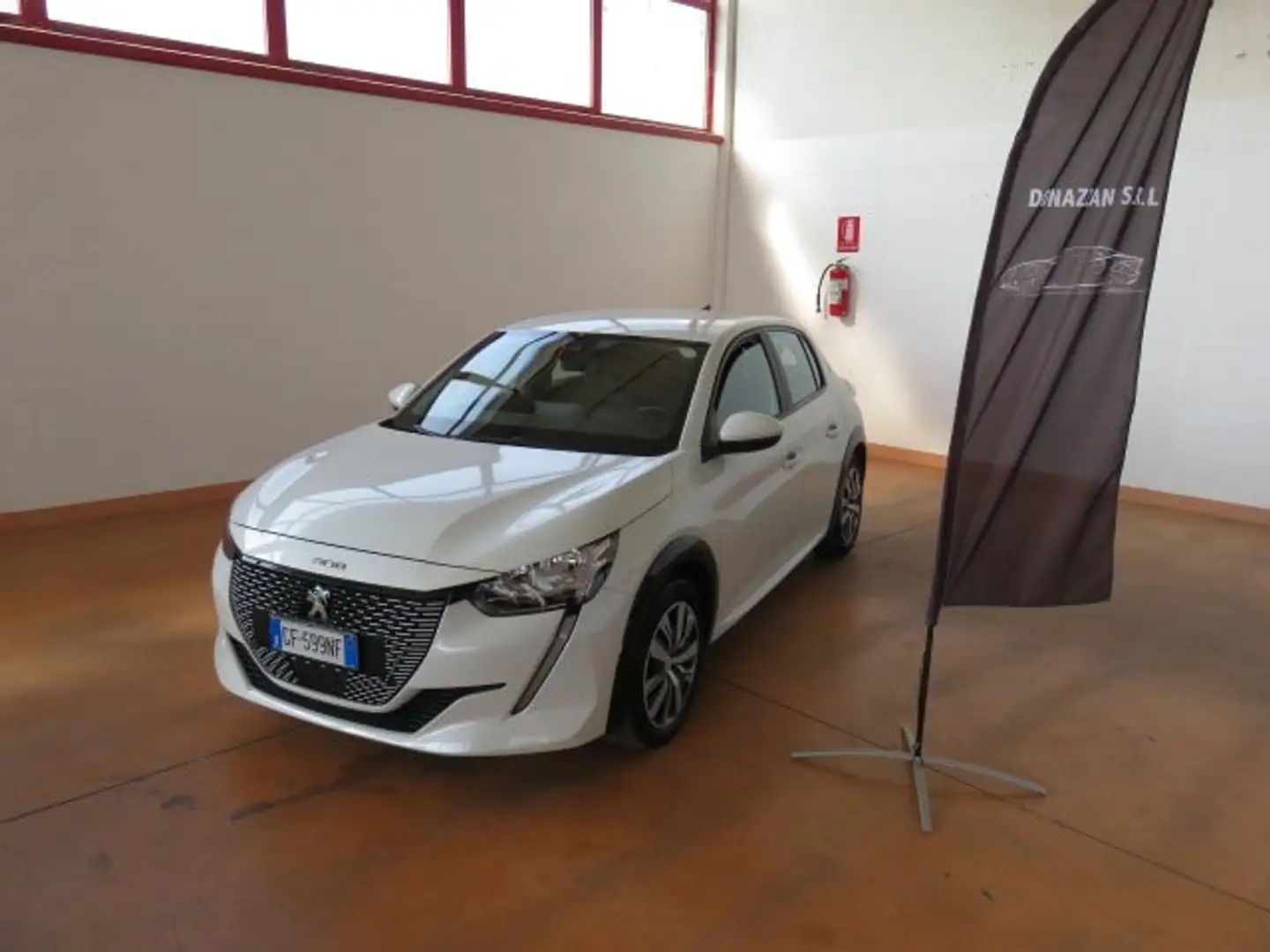 Peugeot 208 e-208 Active 100kW Bianco - 1