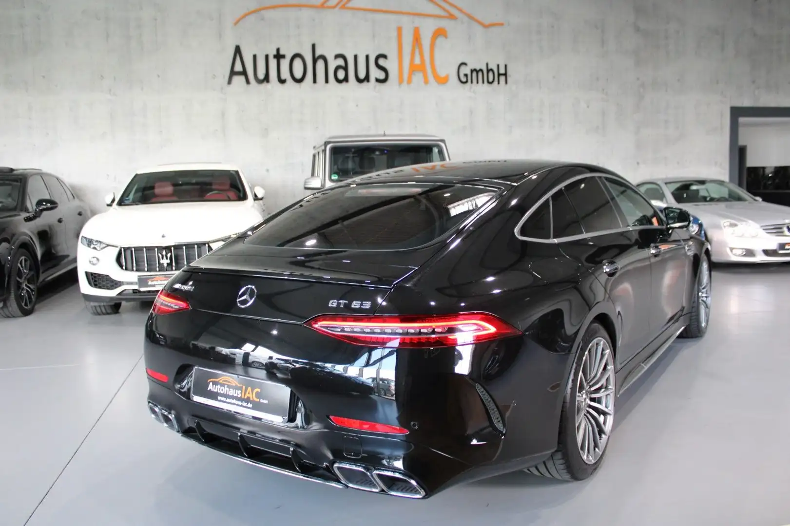 Mercedes-Benz AMG GT 63 4Matic+/SBL/ACC/TOTW/DAB/BURMESTER/HUD Schwarz - 2
