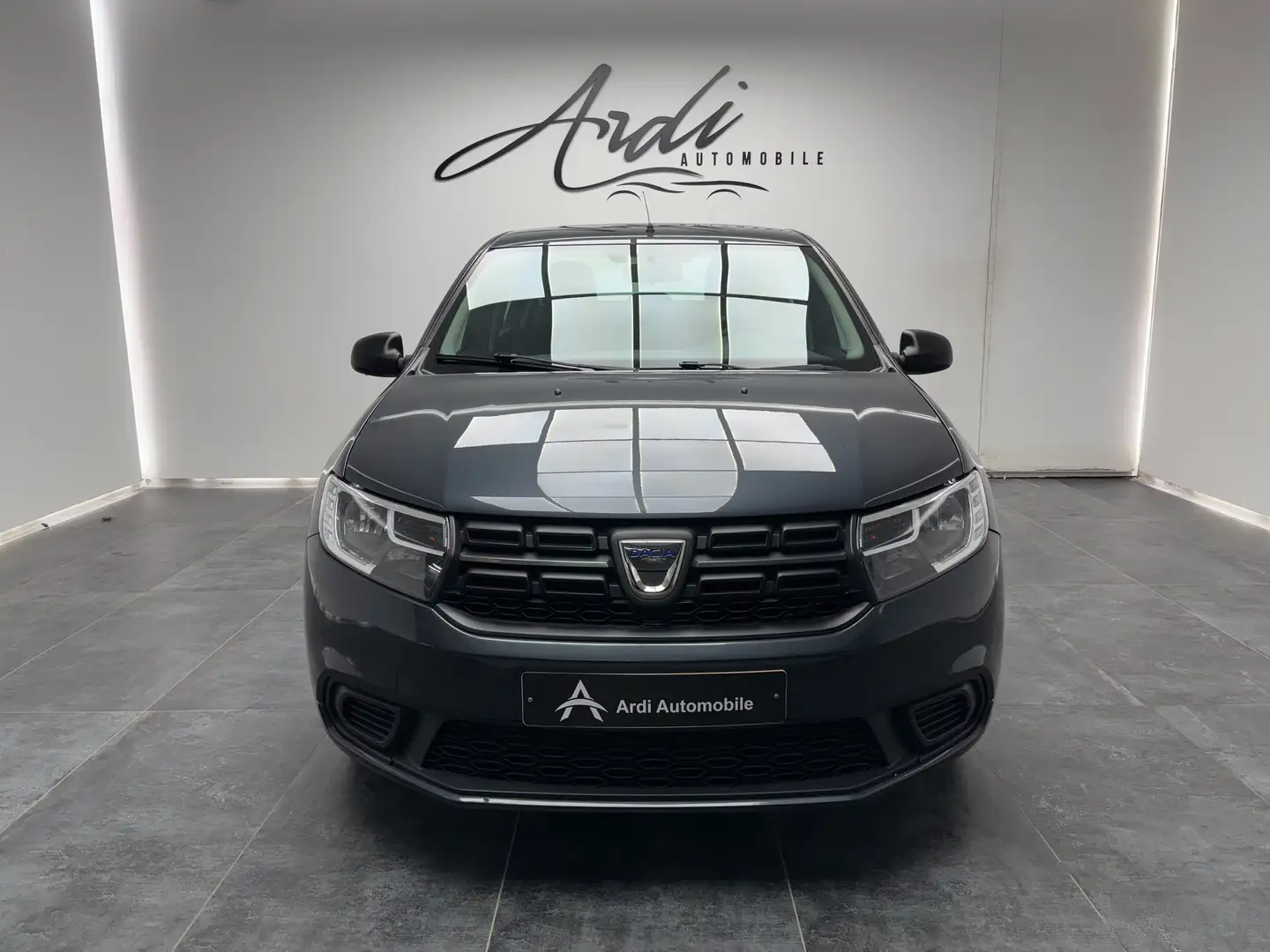 Dacia Logan 1.0i SCe *BLUETOOTH*GARANTIE 12 MOIS* Grijs - 2