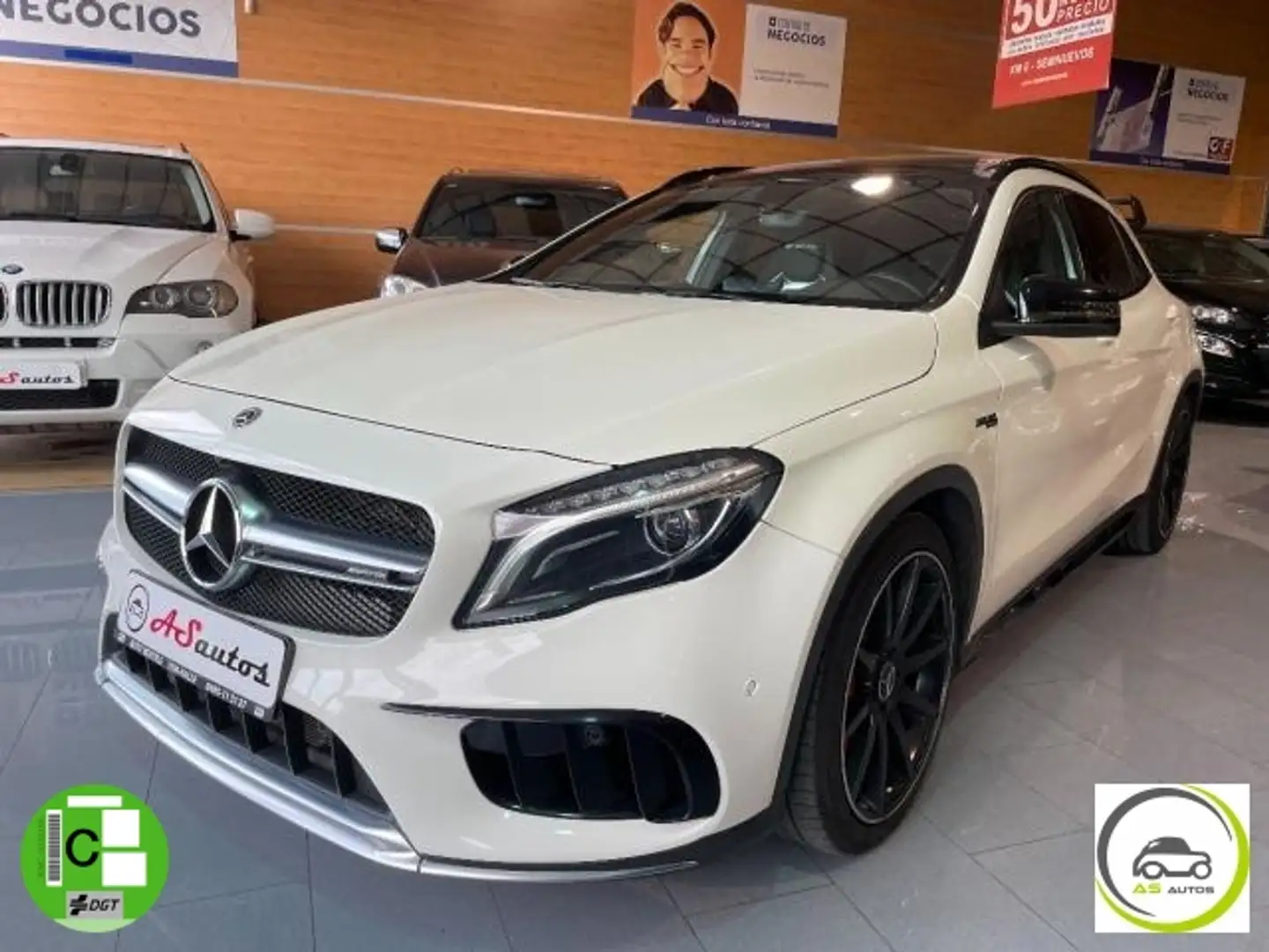 Mercedes-Benz GLA 45 AMG 4Matic 360 Aut. Blanco - 1