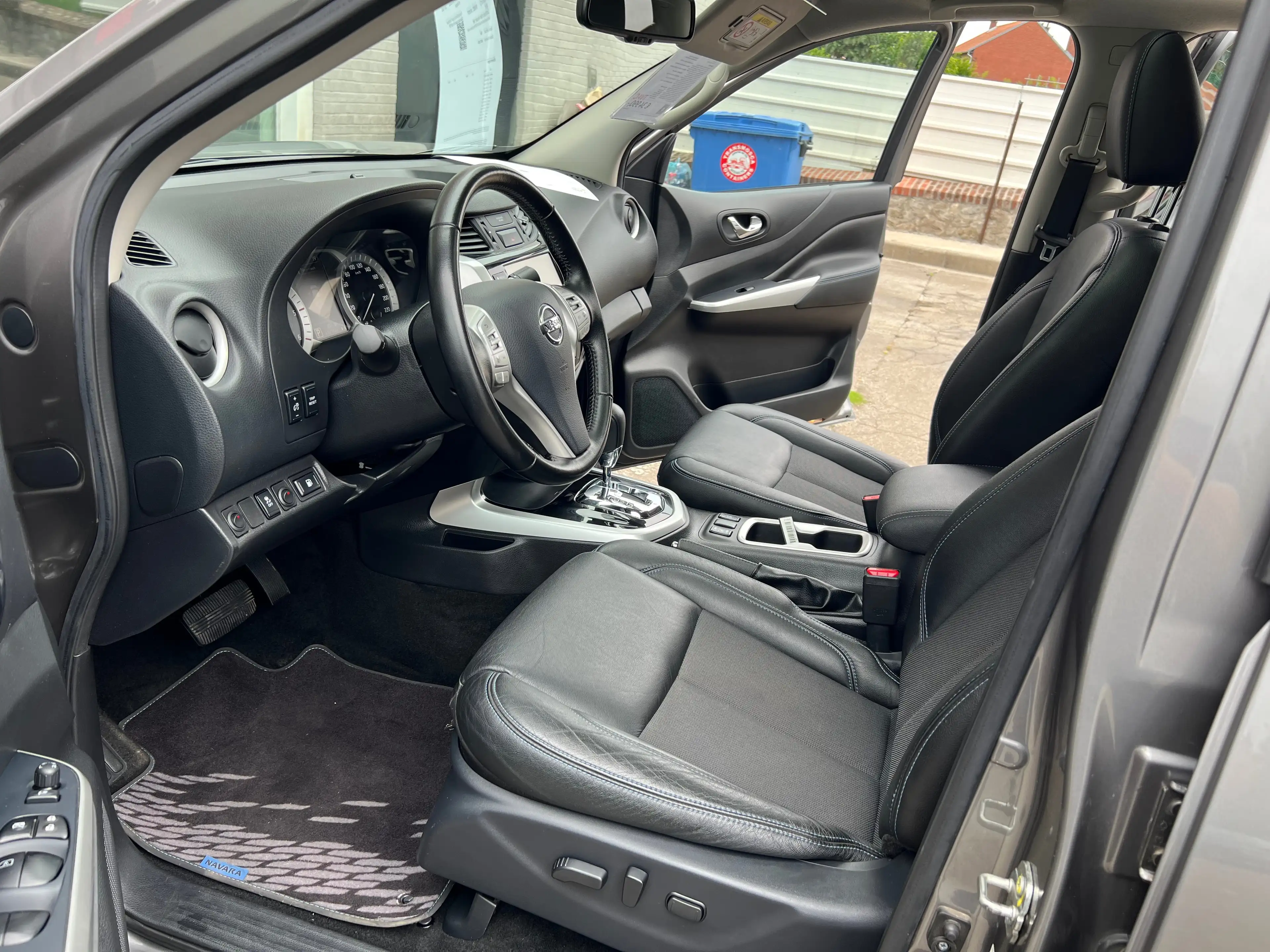 Nissan Navara 2.3 DCI 190CV N-GUARD  B.AUTO CAM.360° KEYLESS. — photo 9