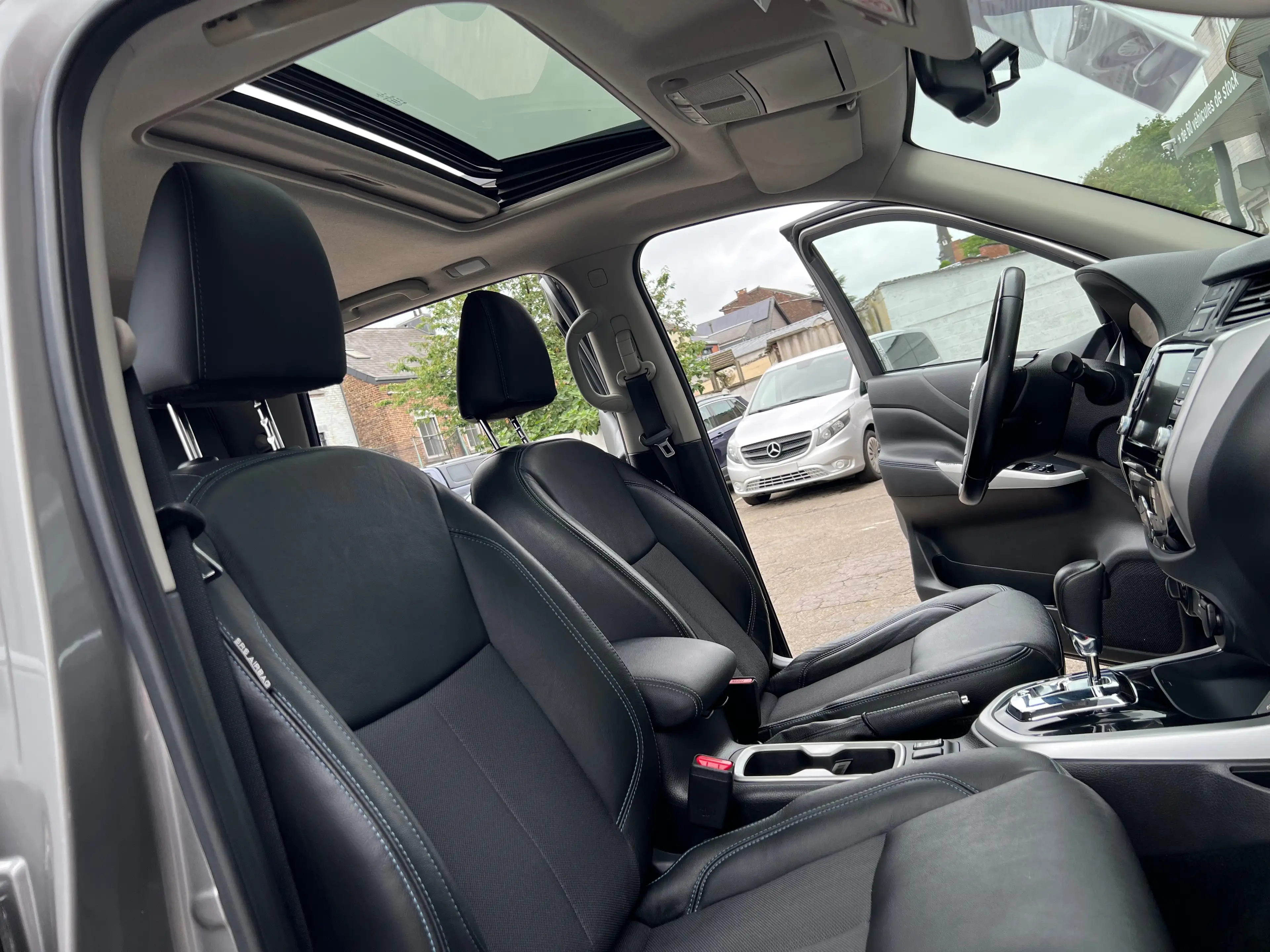 Nissan Navara 2.3 DCI 190CV N-GUARD  B.AUTO CAM.360° KEYLESS. — photo 13
