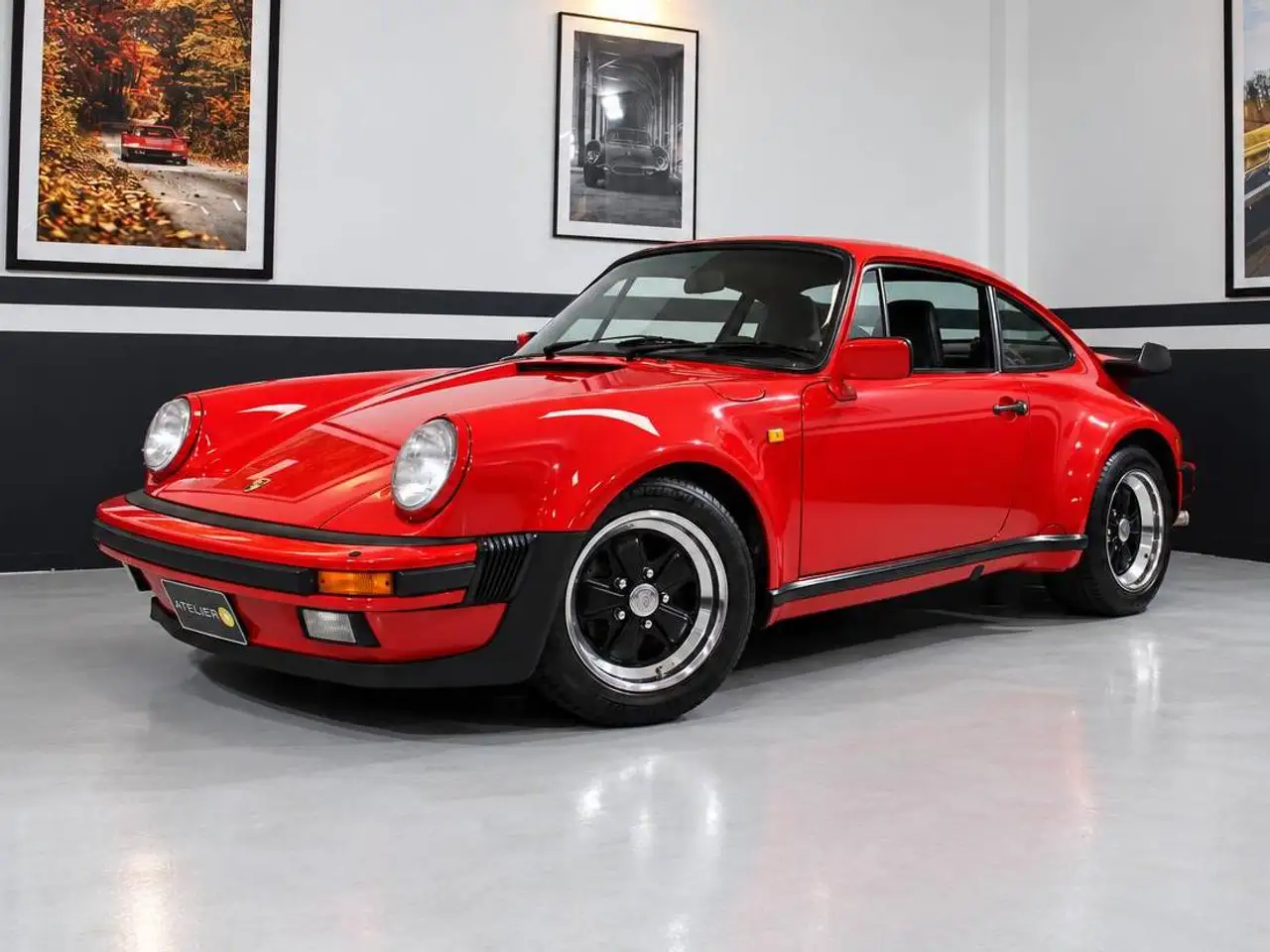 Porsche 930