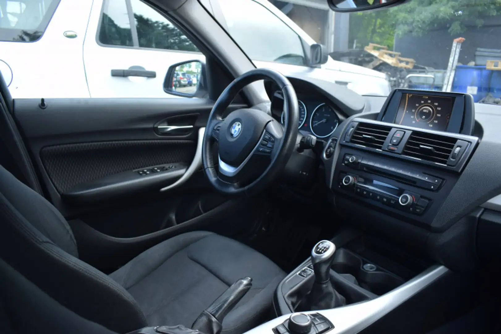 BMW 118 (F21/F20) 118D 143CH SPORT 5P - 2