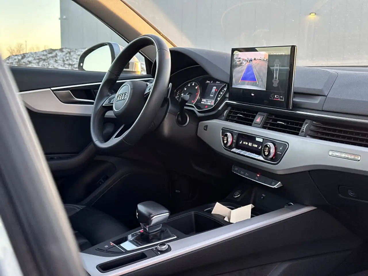 Audi A4 снимка Audi A4