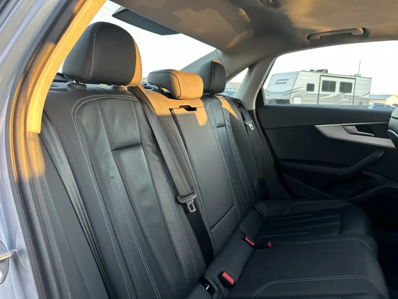 Audi A4 снимка Audi A4