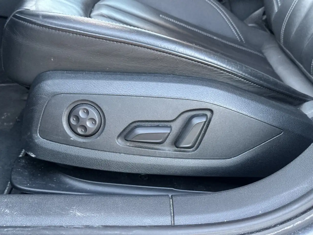 Audi A4 снимка Audi A4