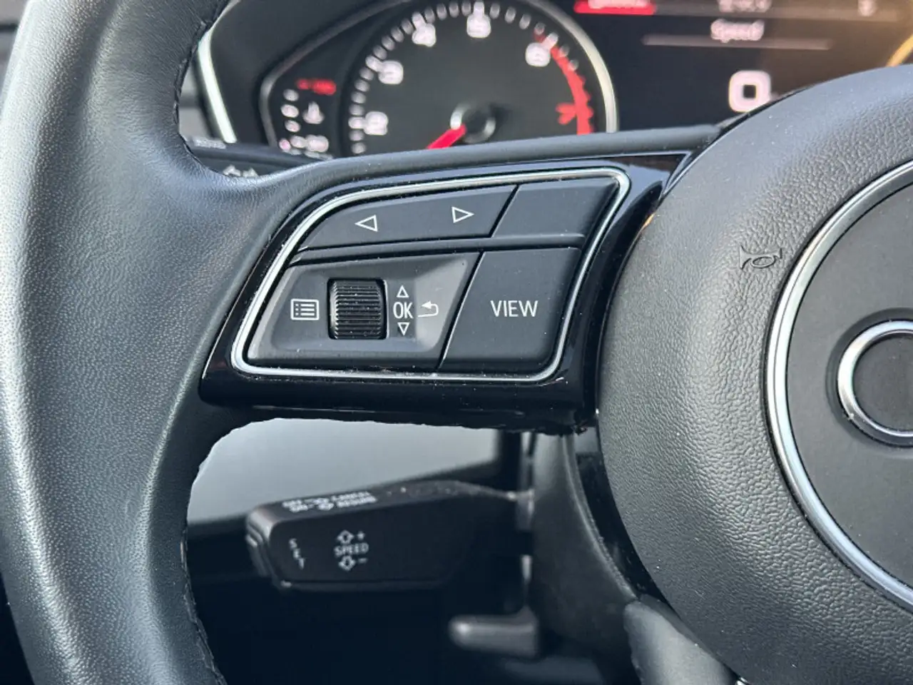 Audi A4 снимка Audi A4