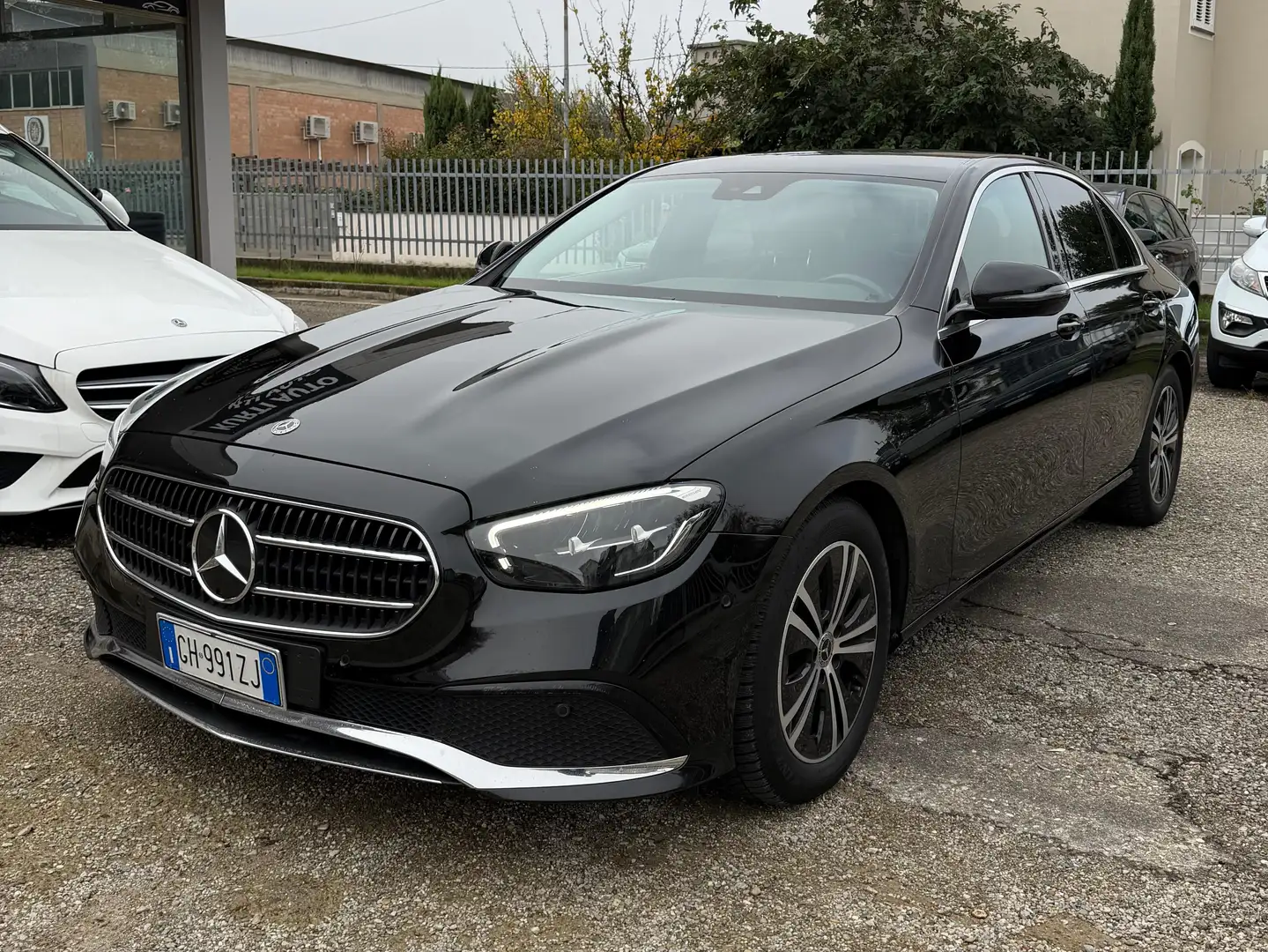 Mercedes-Benz E 220 Classe E - W213 Berlina d mhev sport Zwart - 1