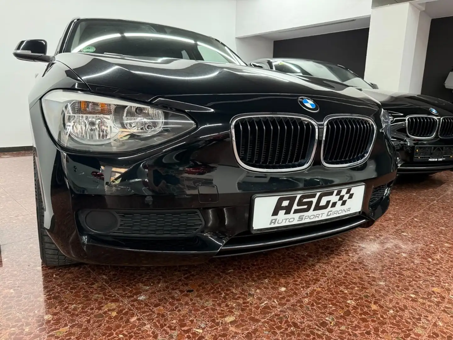 BMW 116 116i Negro - 1